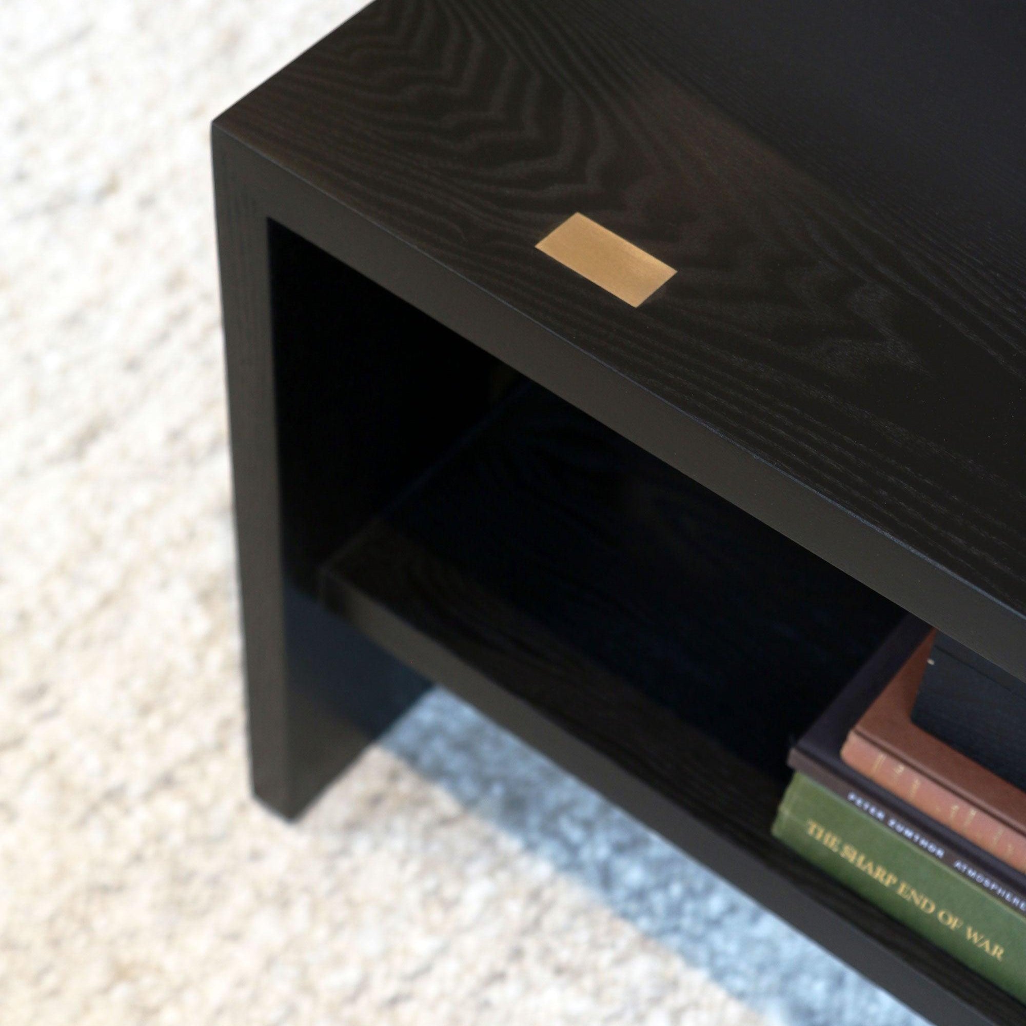Andrade Slim Console with Shelf - Martelo and Mo