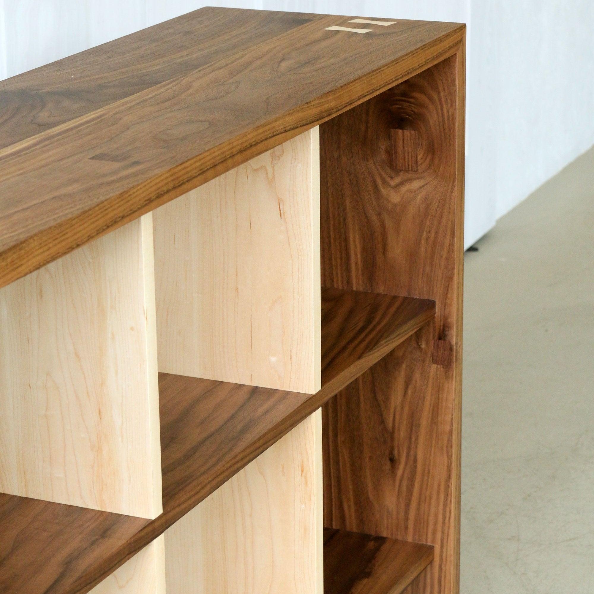 Madeira Wooden Bookcase - Martelo and Mo