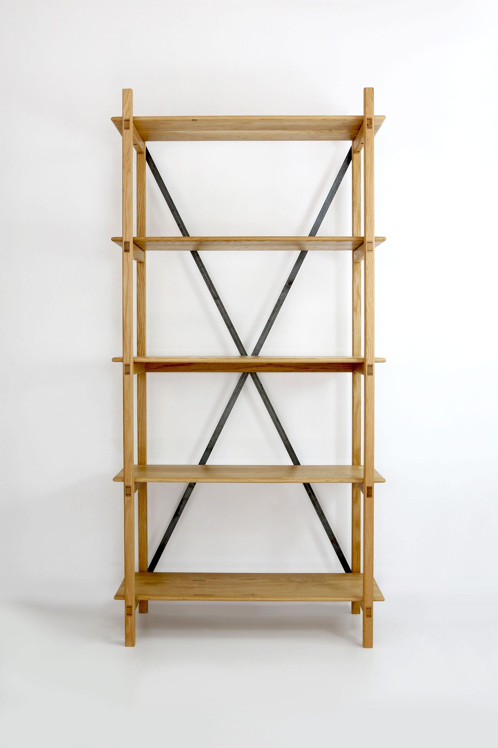 Serra Bookcase in Oak - Martelo and Mo