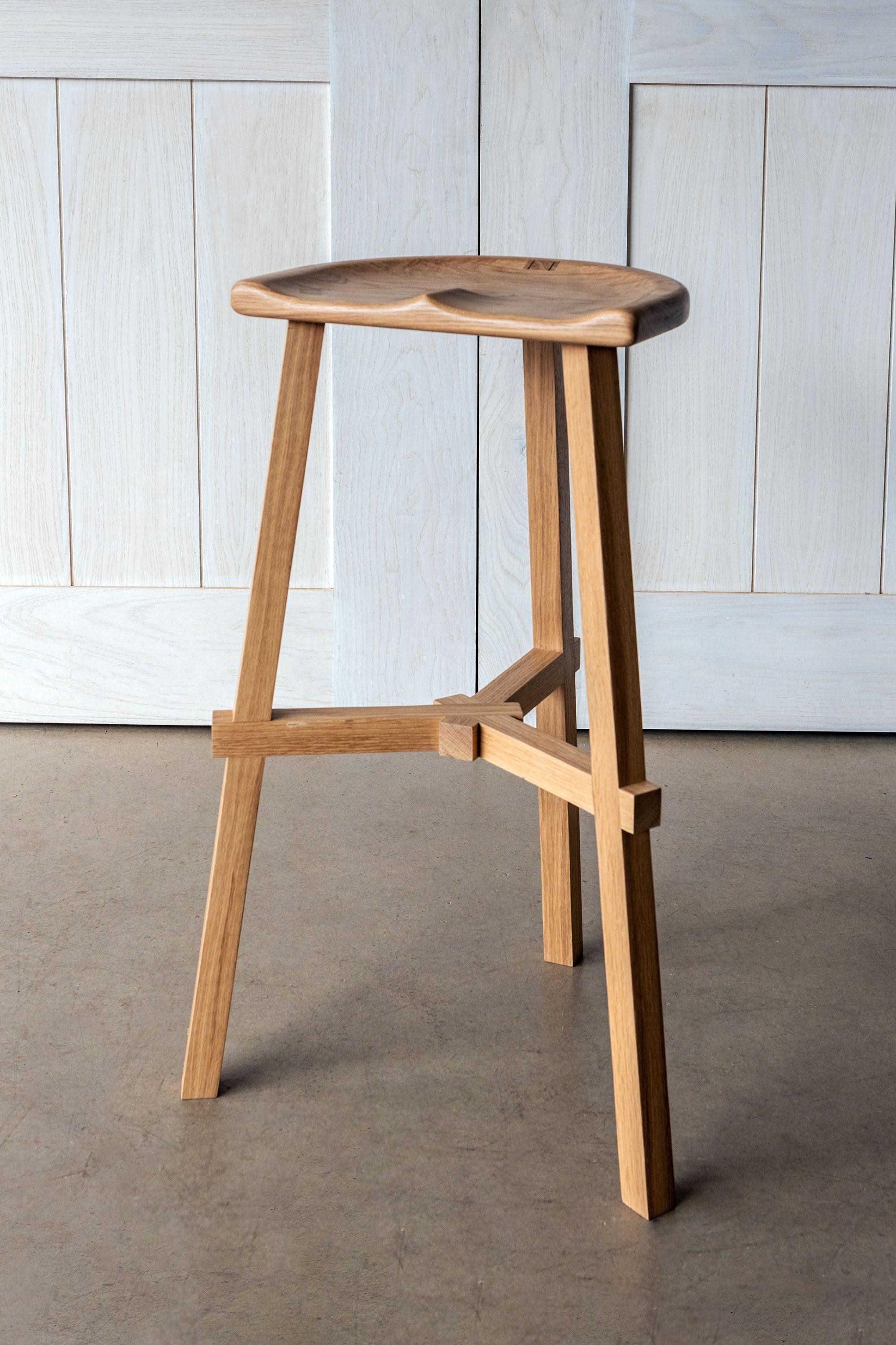 Conti Tall Bar Stool 80cm - Martelo and Mo